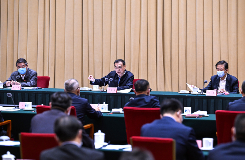 http://www.gov.cn/premier/2022-05/18/5691079/images/b28e2807b9b94ff9b15ef7039b7ebee5.jpg