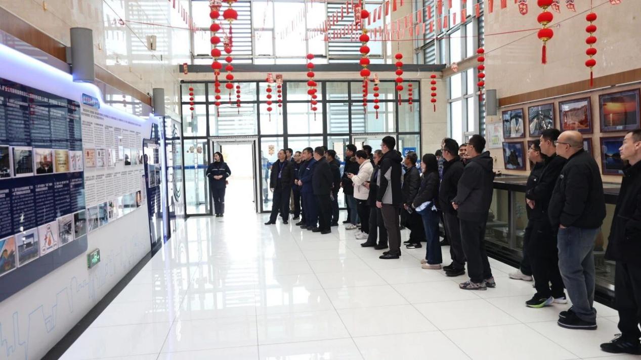 1e9751f7a5153de109ff8c2290af63e6