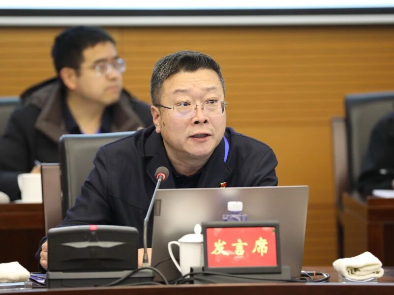 1583e7dd8ee9453a3792bb123fb94812