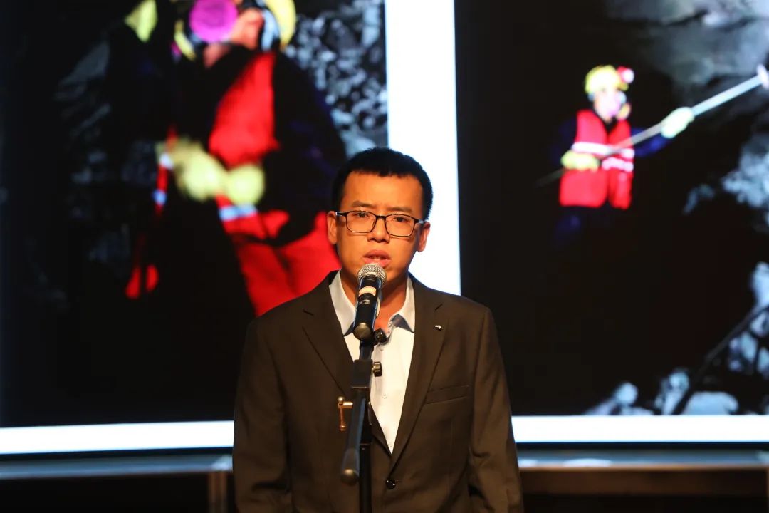 说明: 图片